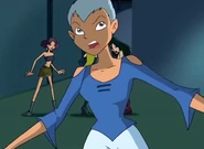 Ep325Mistake(1).png (847 KB) Sabrina is missing her lips.