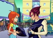 The initial helmet now matches the helmet Bloom is gifting Riven.