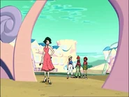 В нарядном платье