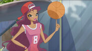 Лейла баскетболистка