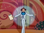 112 Ведущий приветствует зрителей.jpg (42 КБ)