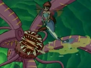 Борется с чудовищем