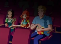 Блум и её родители в кино