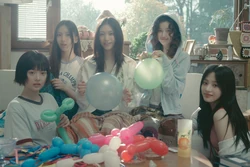 Bubble Gum | NewJeans Wiki | Fandom