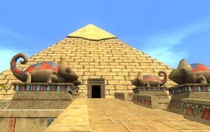 Pyramid of the Sun view.jpg