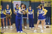 Selena-gomez-jennifer-stone-cheer-team-03.jpg