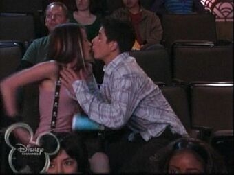 First Kiss Wizards Of Waverly Place Wiki Fandom