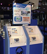 WonderSwan MP3 display at the 2001 Tokyo Game Show.