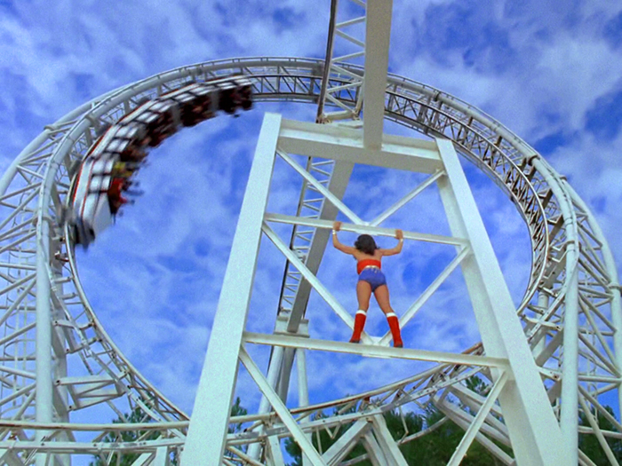 Episode 323 The Phantom of the Roller Coaster Wonder Woman Wiki