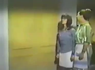 Whosafraid03.jpg (29 KB)