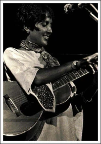 Joan Baez01