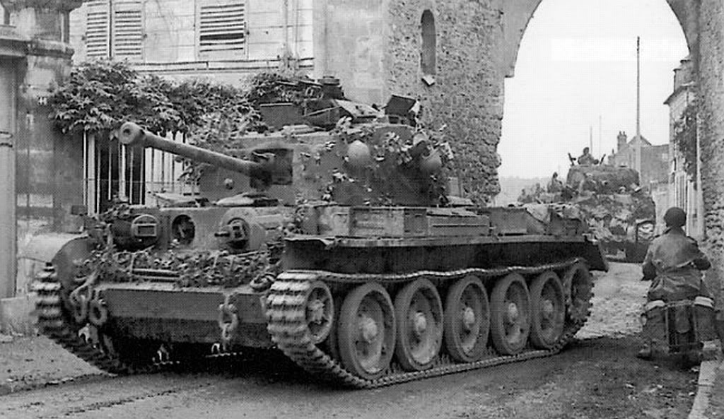 Cruiser Mk.VIII A27M Cromwell Mk.VI Cruiser Mk.VIII A27M Cromwell Mk.VI