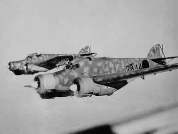 Savoia Marchetti Sm 79 Sparviero World War Ii Wiki Fandom