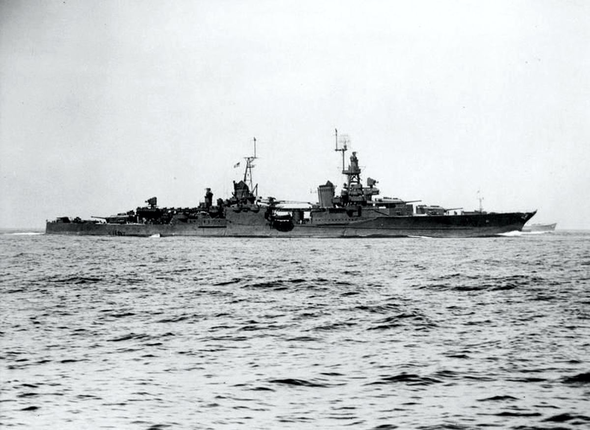 Тихий океан 1945. Легкий крейсер Штральзунд. Тяжёлые крейсера типа «Нортхэмптон». Крейсер USS Augusta. Асигара тяжёлый крейсер.