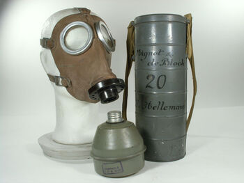 L-702 Gas Mask