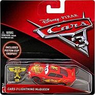 Cars 3 Lightning McQueen with Piston Cup