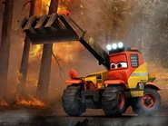 Gallery planesfirerescue Pinecone.jpg (52 KB)