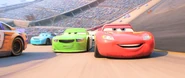 4k-cars3-animationscreencaps.com-282.jpg (593 KB) Carl behind Floyd