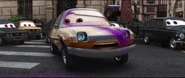 Cars2-disneyscreencaps.com-10375.jpg (263 KB) "Retreat!"