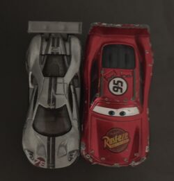 Disney Pixar Cars Exclusive & RARE Metallic Lightning McQueen (Encyclopedia)