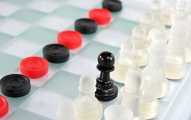 50433-400x252-Checkers and chess istock
