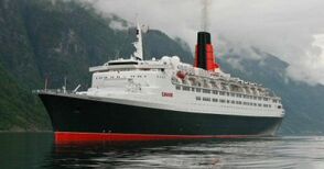 QE2-Hellesylt1 400.jpg