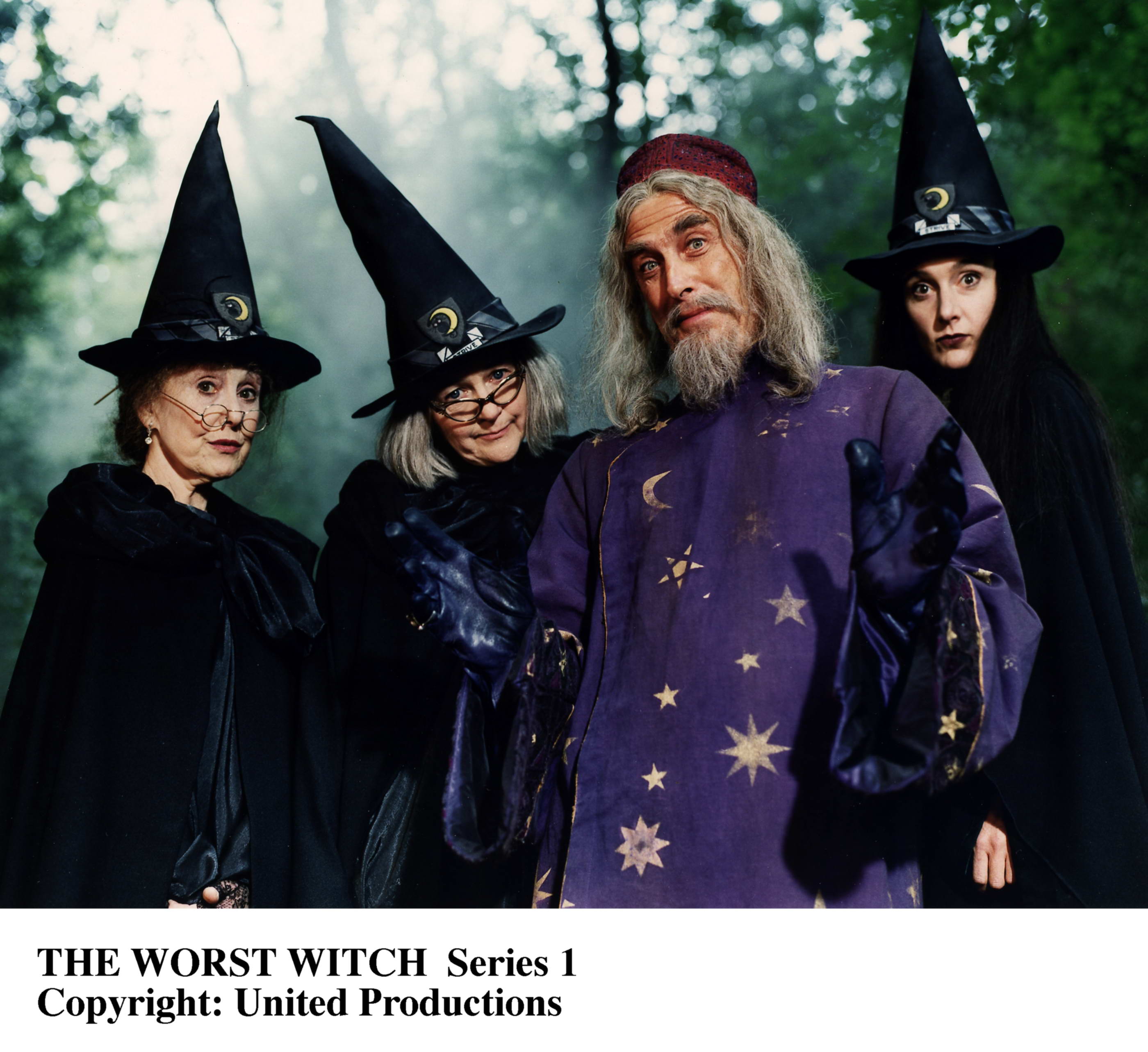 A Mean Halloween | The Worst Witch Wiki | Fandom