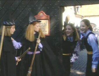 Old Hats And New Brooms The Worst Witch Wiki Fandom Heather howell, michael treen, ian whitehead, maggie webb, paul k. old hats and new brooms the worst