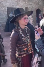 Dunsinin infobox.jpg (52 KB) Dunsinin portrayed by Daya Belskaya, seventh Hero on Mat's left