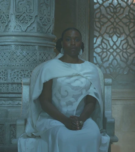 Alviarin Freidhen portrayed by Clare-Hope Ashitey