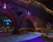 WayfarersRestSMInn.jpg (285 KB) Wayfarer's Rest, druga gospoda w Silvermoon, również znajdująca się na bazarze.