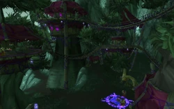 Le voile Shalas, au pied des Monts Skethyl