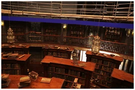 The set for Karazhan's library
