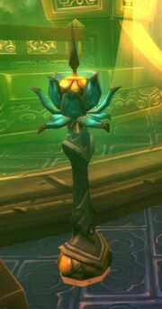 Pristine Mantid Lamp