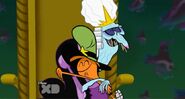 S1e11a Queen Entozoa hugging Wander