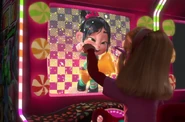 Fistbumping Vanellope.