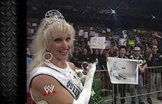 Debra WCW 04