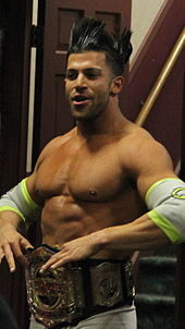Robbie E.jpg