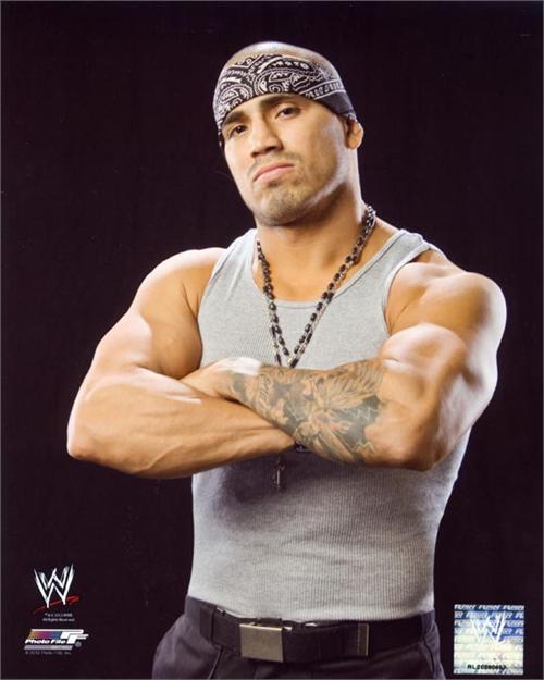 hunico s tattose