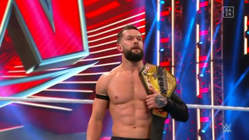 2022 02-28 Balor wins US Title