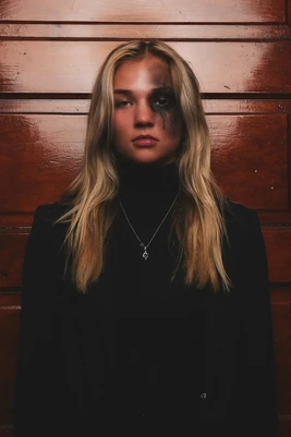Julia Hart