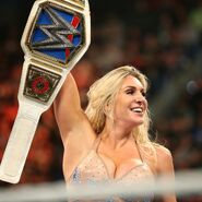 Charlotte Flair (4)