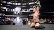 Aleister Black capture the NXT Champion