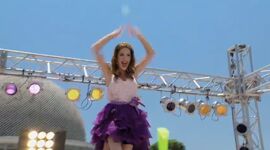 En-mi-mundo-de-violetta-2012