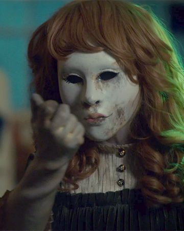 painting porcelain dolls