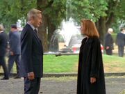 Well-Manicured Man talks with Dana Scully