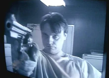  witnesses 's live camera feed while pursuing Robert Modell.