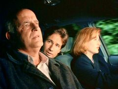 Clyde Bruckman travels with Fox Mulder and Dana Scully