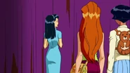 Totally Spies Season 2 Episode 7 – Green with N.V 0285.jpg (56 KB)
