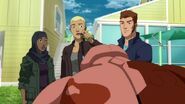 Young.Justice.S03E11.Another.Freak 0177 (1)